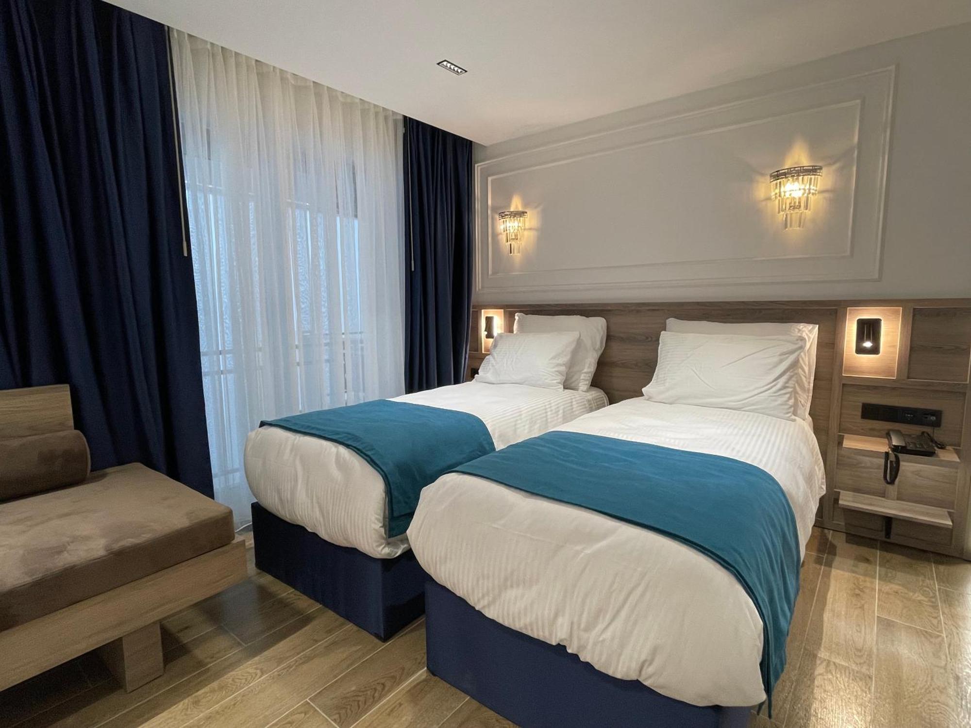 Mona Bosphorus Hotel Istanbul Exterior photo
